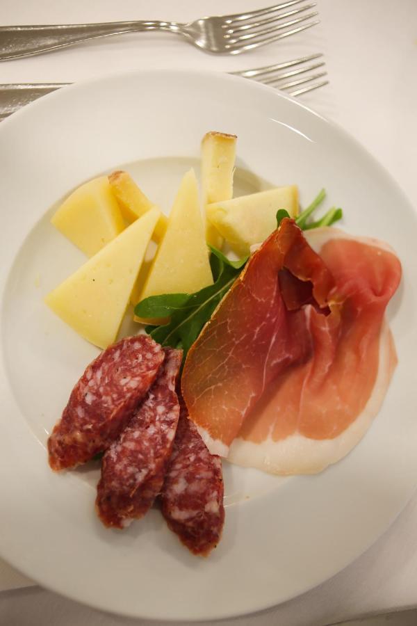 Hotel Falco Riccione Buitenkant foto